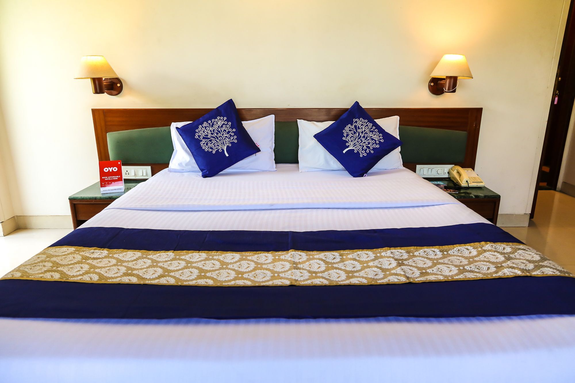 Hotel Lotus 푸네 외부 사진